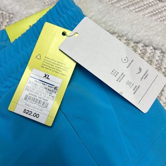 Target - Unlined Run Shorts 7" - All in Motion - Picture 5 of 9